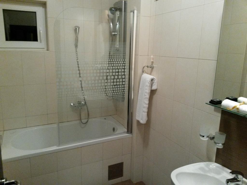 B&B Vila Vidikovac Aranđelovac Exterior foto
