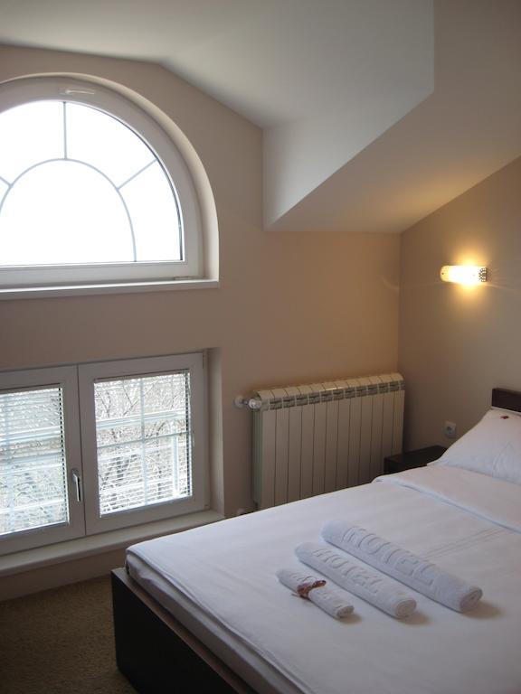 B&B Vila Vidikovac Aranđelovac Exterior foto